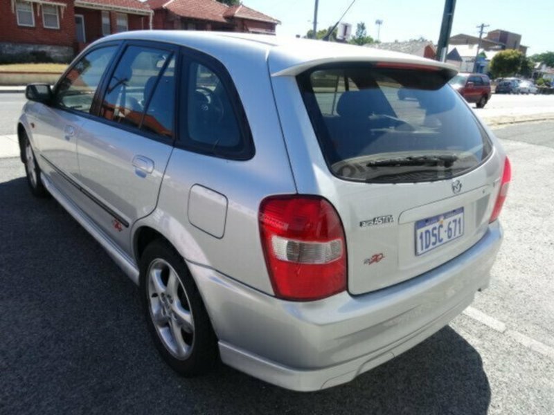 2001 MAZDA 323 ASTINA SP20