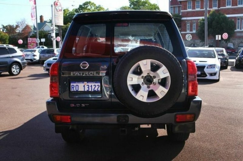 2009 NISSAN PATROL ST (4x4) GU VI