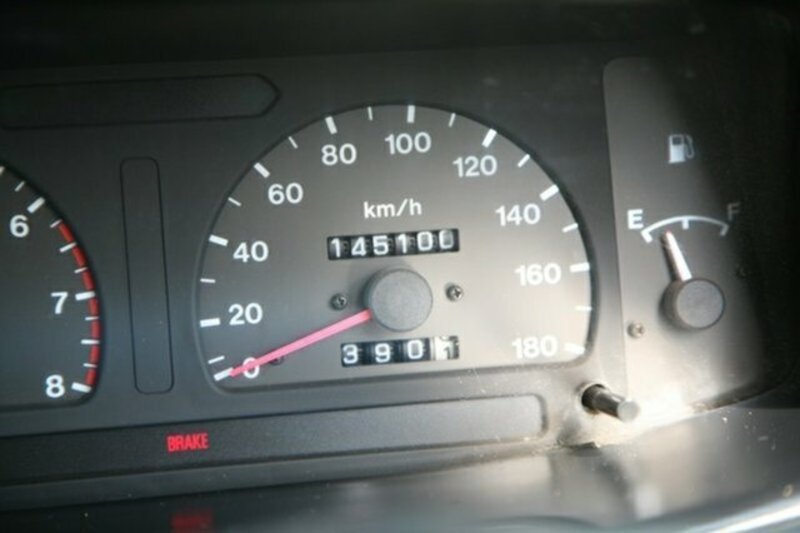 2002 HOLDEN RODEO LT SPORT (4x4) TFR9
