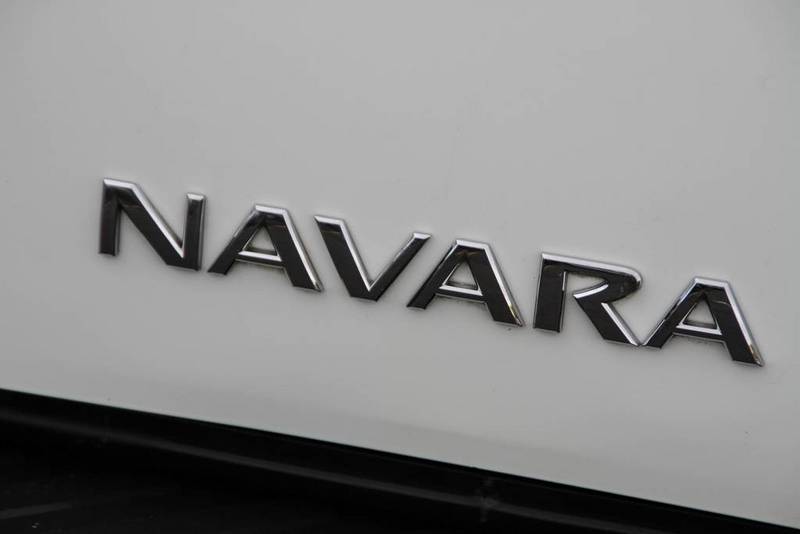 2009 NISSAN NAVARA ST-X (4x4) D40