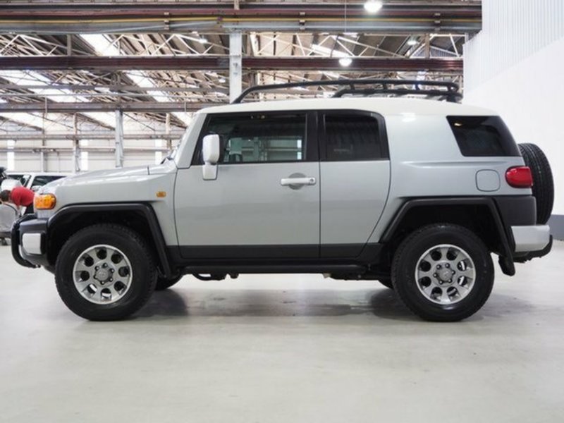 2012 TOYOTA FJ CRUISER GSJ15R