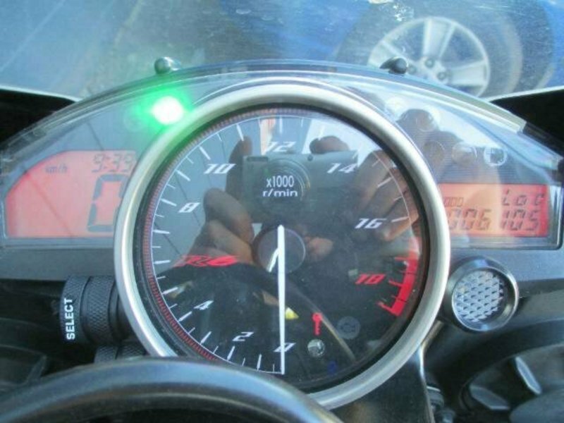 2010 YAMAHA YZF-R6 ROAD MY10