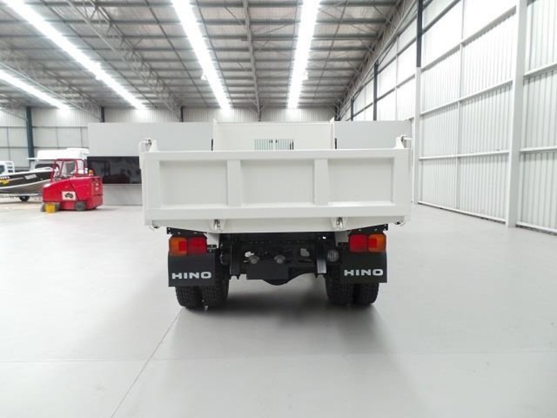 2016 HINO FC 1022-500 Series FC 1022-500 Series Truck