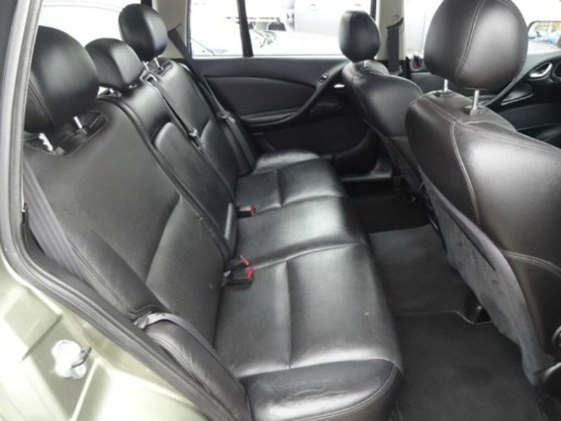2004 HOLDEN ADVENTRA LX8 VY II