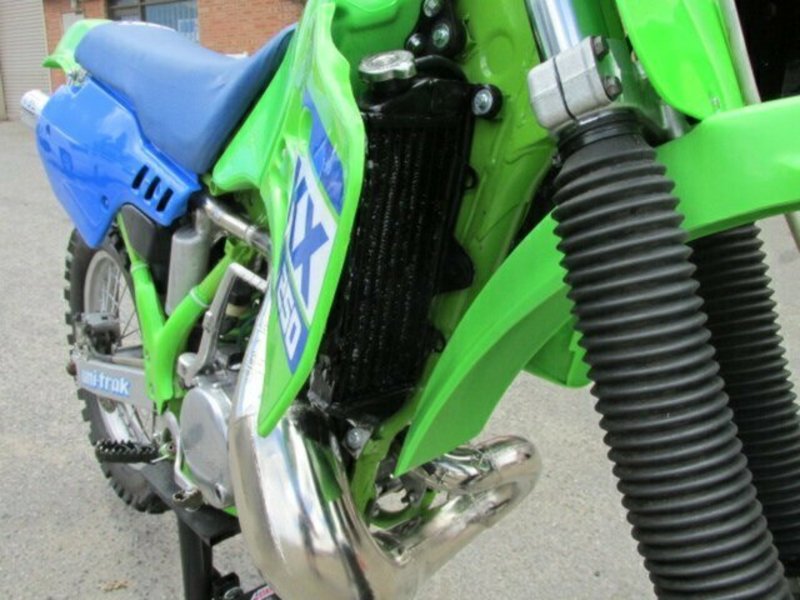 1988 KAWASAKI 250CC KX250