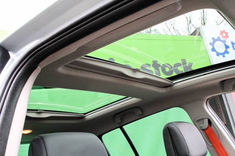 2005 RENAULT MEGANE SPORT LX X84