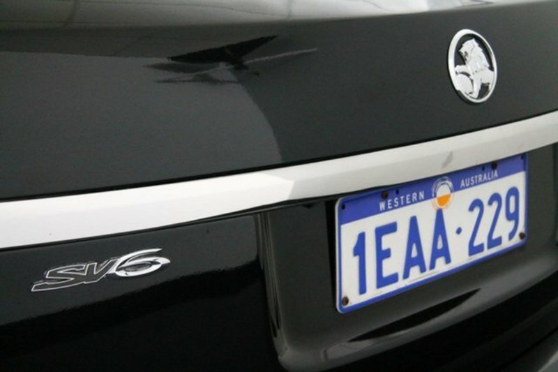 2011 HOLDEN COMMODORE SV6 Sportwagon VE II