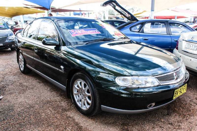 2001 HOLDEN COMMODORE EXECUTIVE VX
