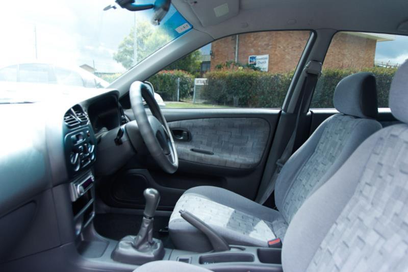 2002 MITSUBISHI LANCER GLi CE