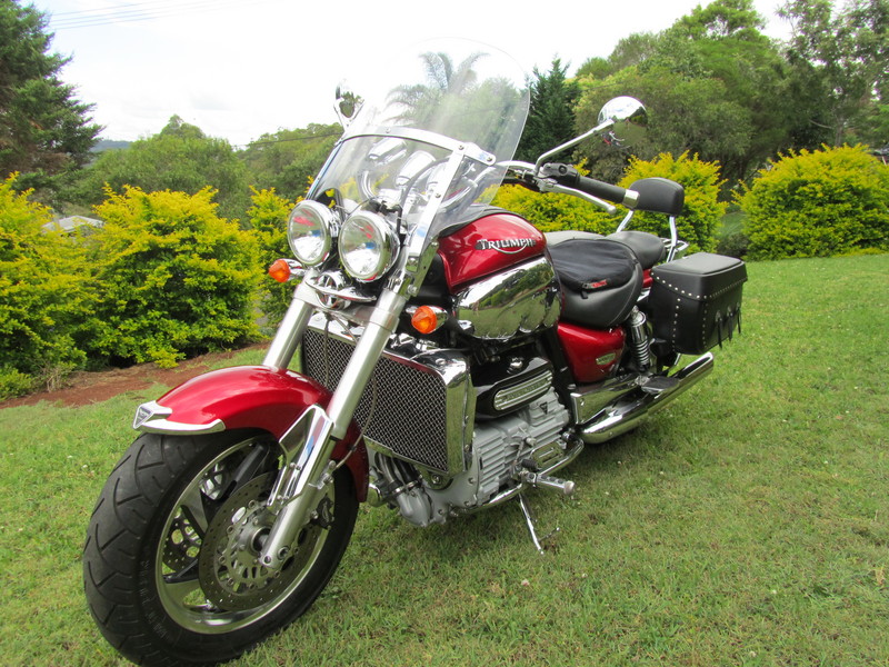 2004 TRIUMPH ROCKET III MY04
