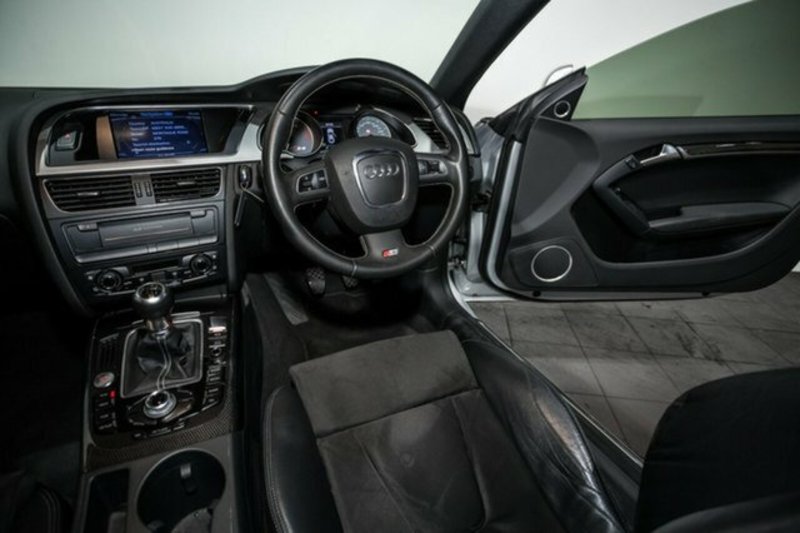 2009 AUDI S5 4.2 FSI QUATTRO 8T