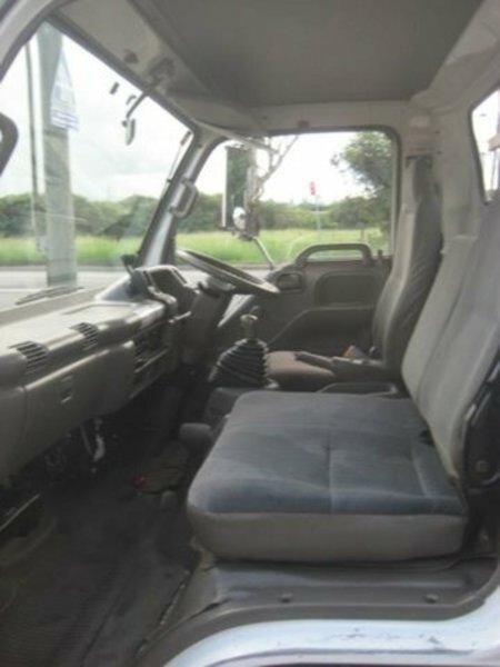 1994 ISUZU NPR 200