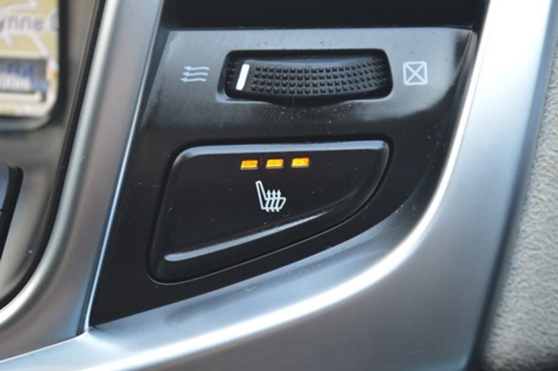 2014 HOLDEN CALAIS V VF
