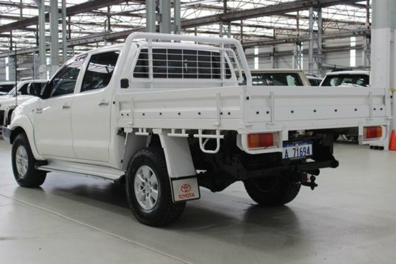 2009 TOYOTA HILUX SR5 (4x4) KUN26R 09 UPGRADE
