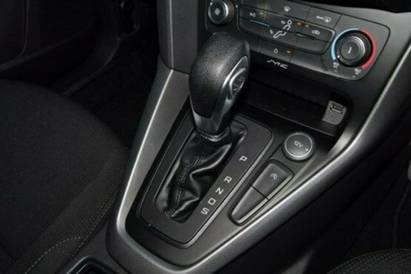 2016 FORD FOCUS Trend LZ