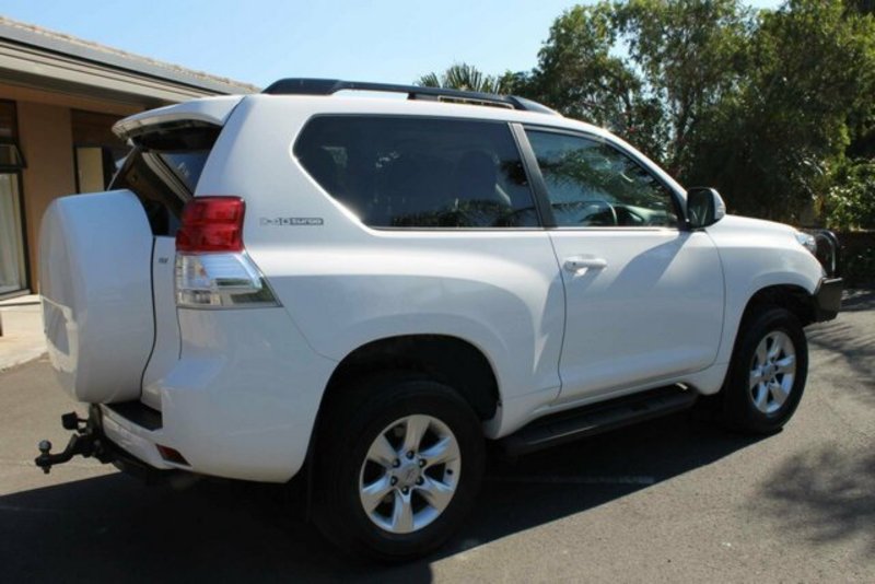 2011 TOYOTA LANDCRUISER PRADO SX (4x4) KDJ155R
