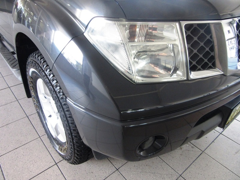 2006 NISSAN NAVARA ST-X (4x2) D40