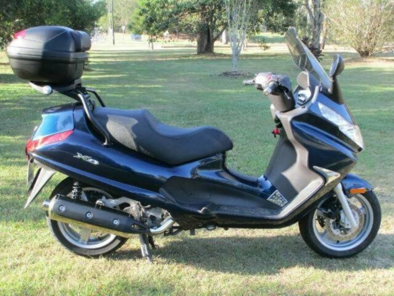 2007 PIAGGIO X8 400 SCOOTER