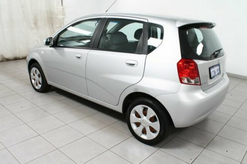 2005 HOLDEN BARINA TK