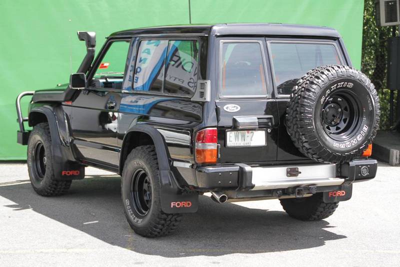 1989 FORD MAVERICK XLT (4x4)