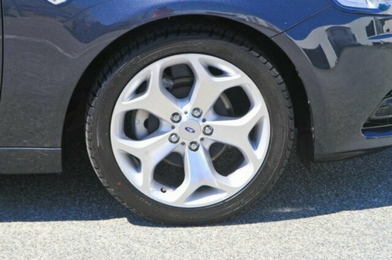 2012 FORD FALCON XR6 FG MK2