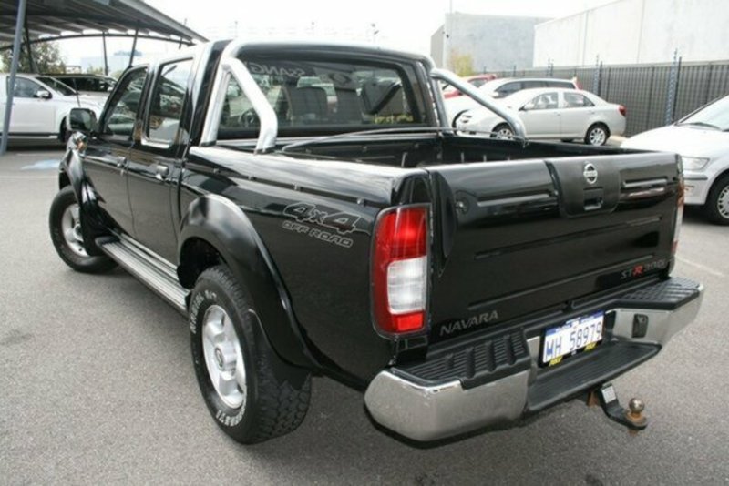 2005 NISSAN NAVARA ST-R (4x4) D22