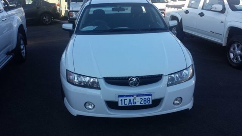 2005 HOLDEN COMMODORE ONE TONNER S VZ
