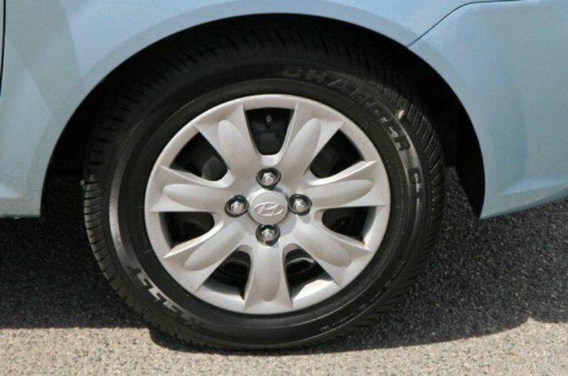 2010 HYUNDAI GETZ S TB MY09
