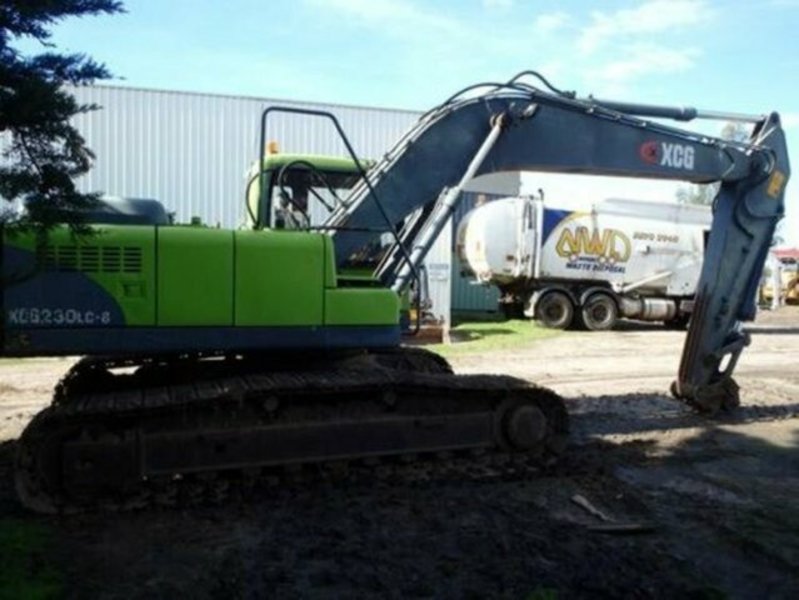 0 XCG 230LC.8 EXCAVATOR.