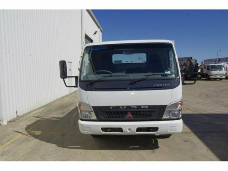2007 MITSUBISHI CANTER FE83
