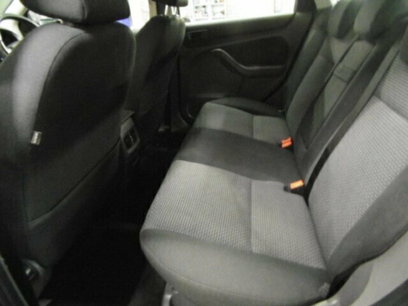 2006 FORD FOCUS LX LS