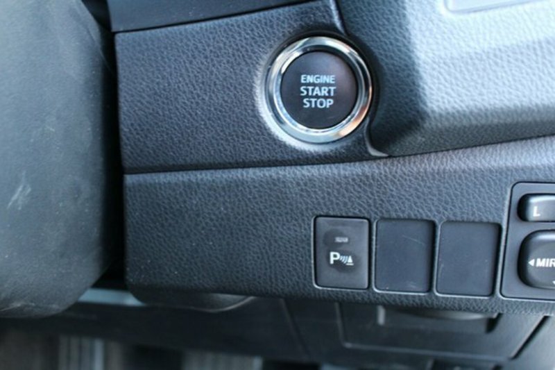 2014 TOYOTA COROLLA ZR ZRE172R