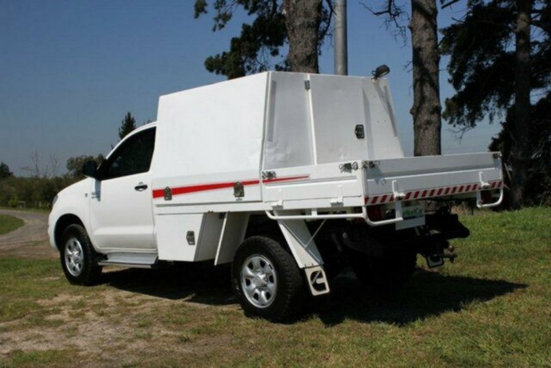 2009 TOYOTA HILUX SR (4X4) KUN26R 09 UPGRA3087