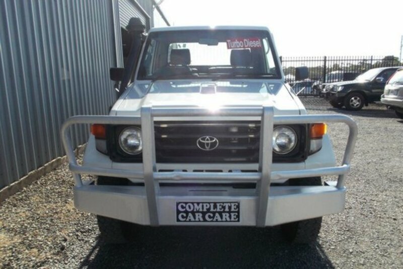 2003 TOYOTA LANDCRUISER (4x4) HDJ79R