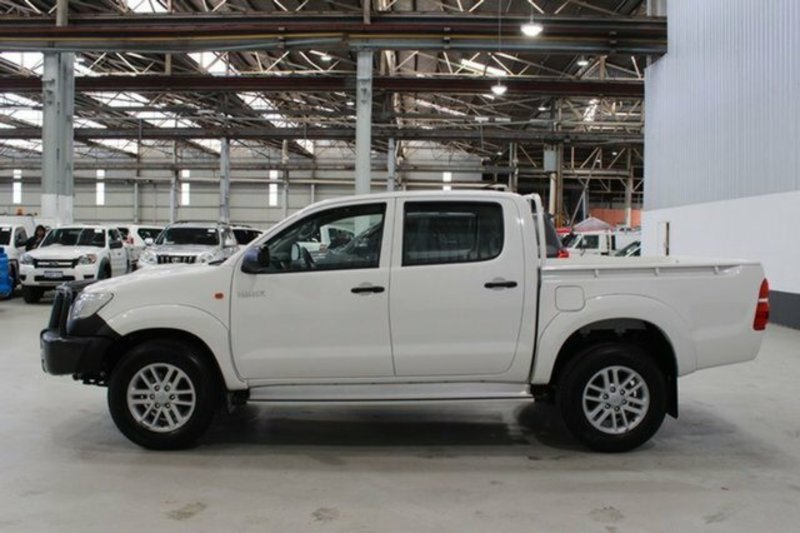 2012 TOYOTA HILUX SR (4x4) KUN26R MY12