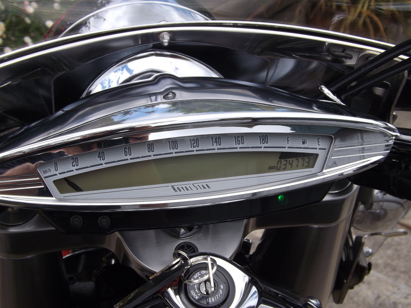2004 YAMAHA 1300CC XVZ1300C T