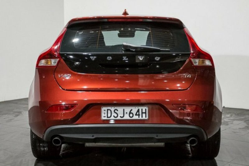 2015 VOLVO V40 T4 LUXURY M MY15
