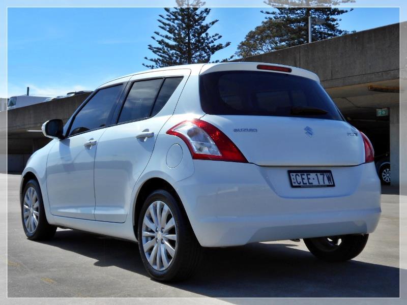 2011 SUZUKI SWIFT GLX FZ