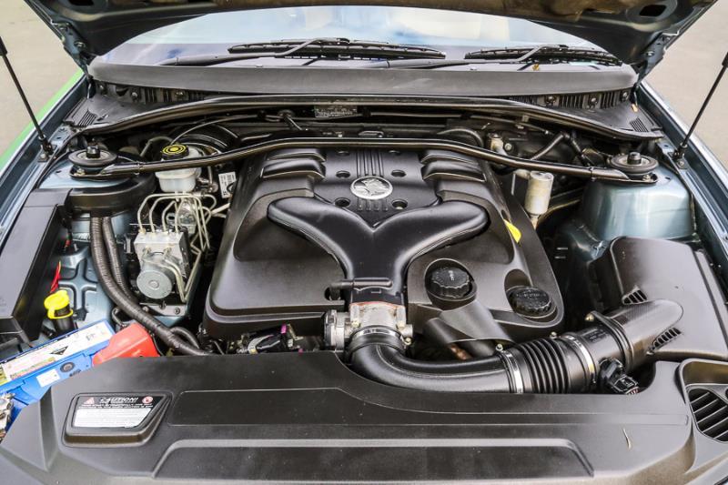 2005 HOLDEN ADVENTRA