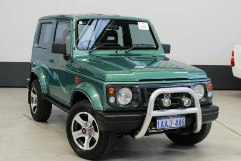 1997 SUZUKI SIERRA JX (4x4)