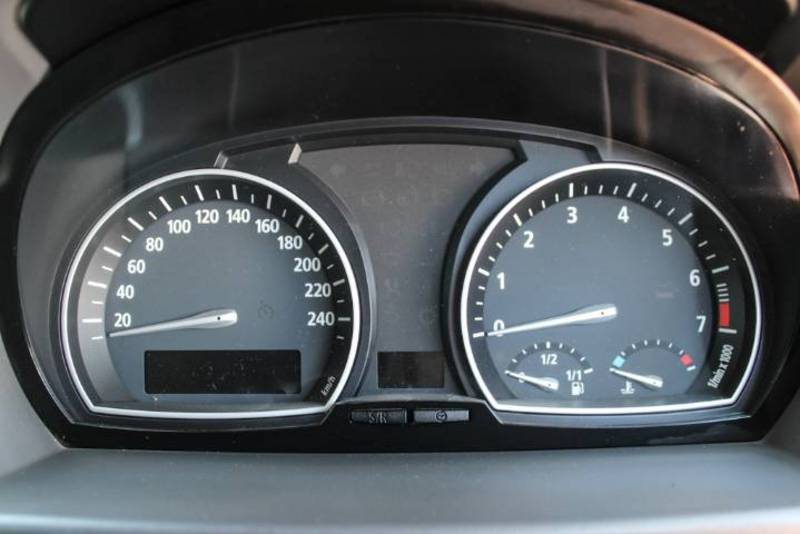 2004 BMW X3 2.5i E83