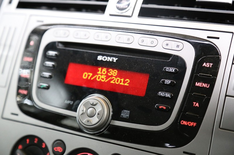 2012 FORD KUGA TREND TE