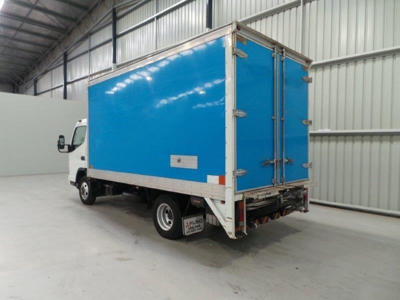 2010 FUSO CANTER PANTECH