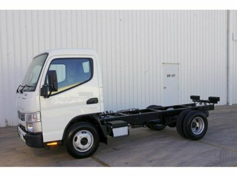 MITSUBISHI FUSO 413 CITY CAB