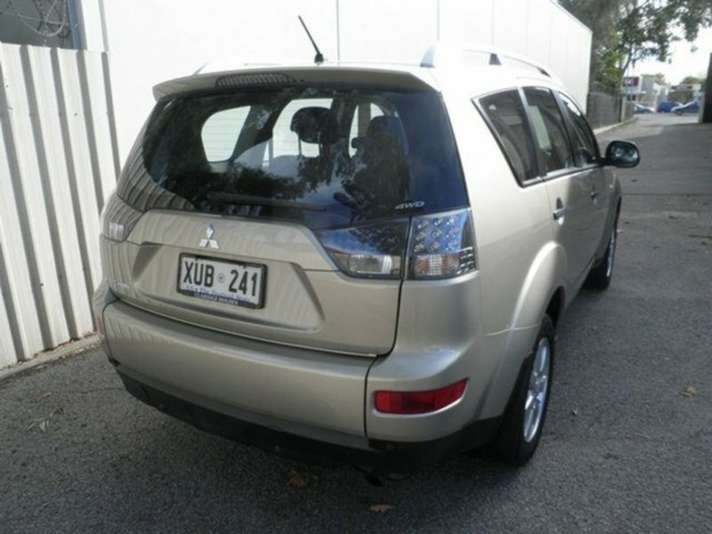 2008 MITSUBISHI OUTLANDER LS ZG MY08