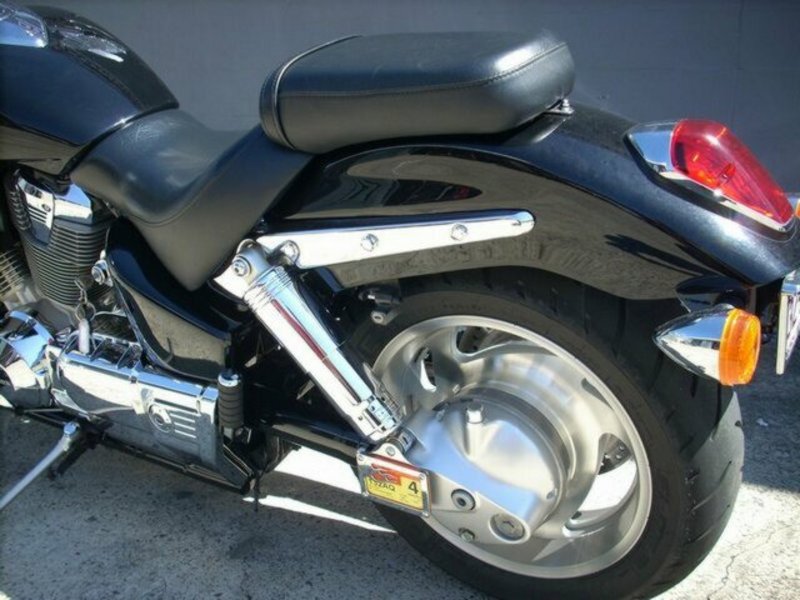 2007 HONDA VTX1800C 6 907911