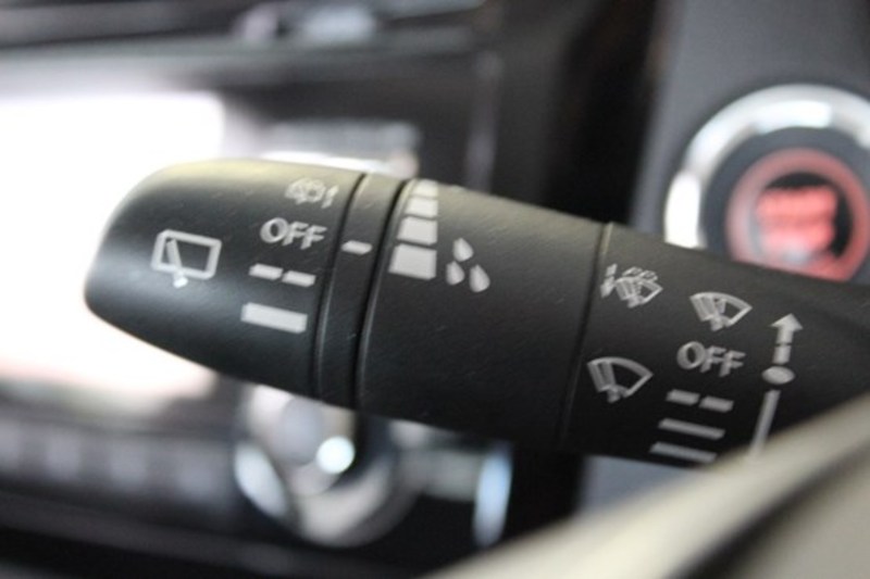 2014 NISSAN X-TRAIL ST T32