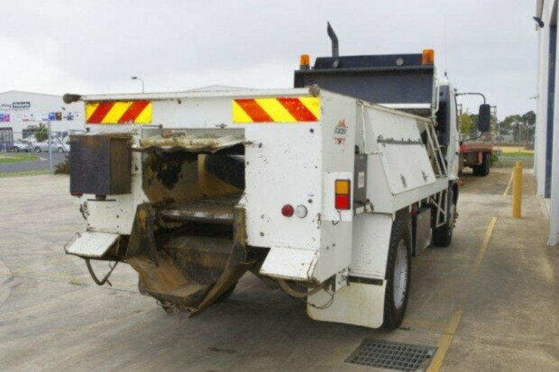 2005 HINO GD 1J Flocon Truck
