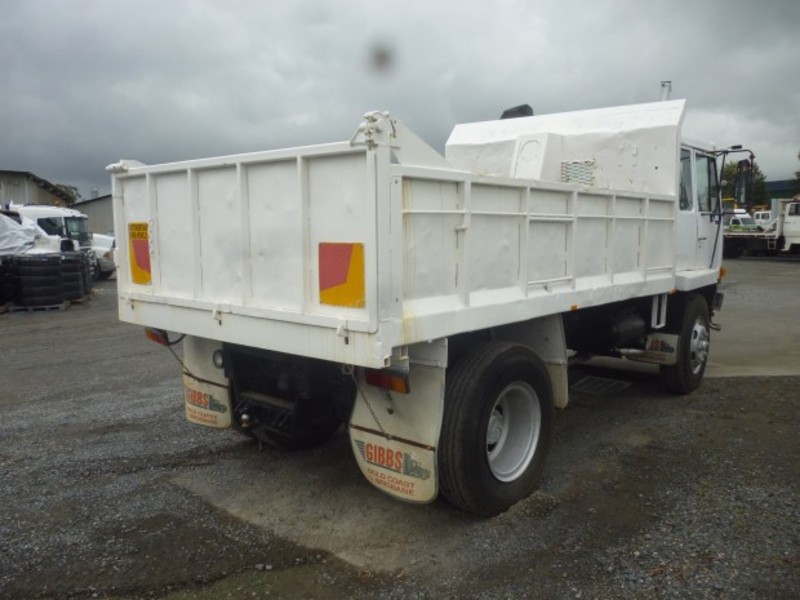 1985 MITSUBISHI FM515 FM 515 FM515 Truck