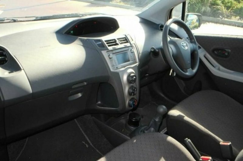 2009 TOYOTA YARIS Edge NCP90R MY09
